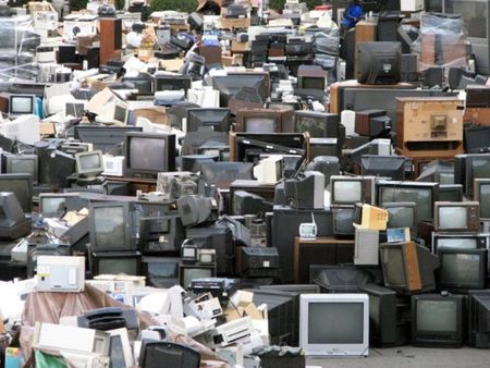 As tendas en liña tamén están obrigadas a recoller e reciclar de balde os teus electrodomésticos
